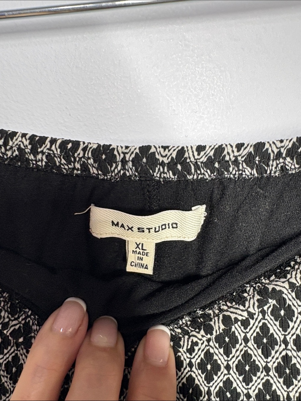 Max Studio Women's Black and Cream Patterned Skater Skirt - Picture 3 of 7